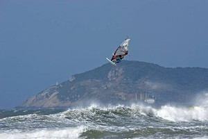 Colin Sifferlen goes big - 2007 Mormaii Ibiraquera Wave Contest / PWA World Cup photo copyright  John Carter / PWA http://www.pwaworldtour.com taken at  and featuring the  class