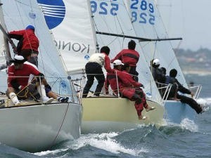J24 fleet action © Jeff Crow/ Sport the Library http://www.sportlibrary.com.au