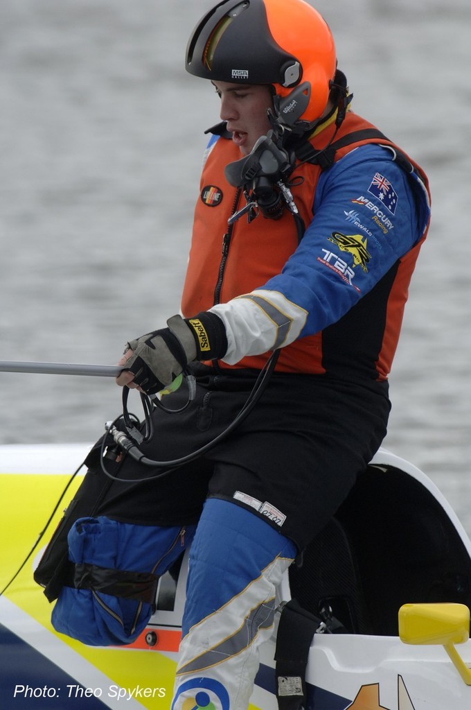 Kicking serious butt..... with  3 wins from 3 starts in the F2 Class, Grant Trask is an absolute inspiration despite his handicap! - F1 Superboats Newcastle June 2008 © Theo Spykers 