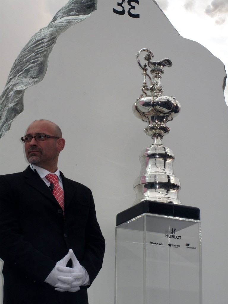 The well guarded AC cup © Jean Philippe Jobé