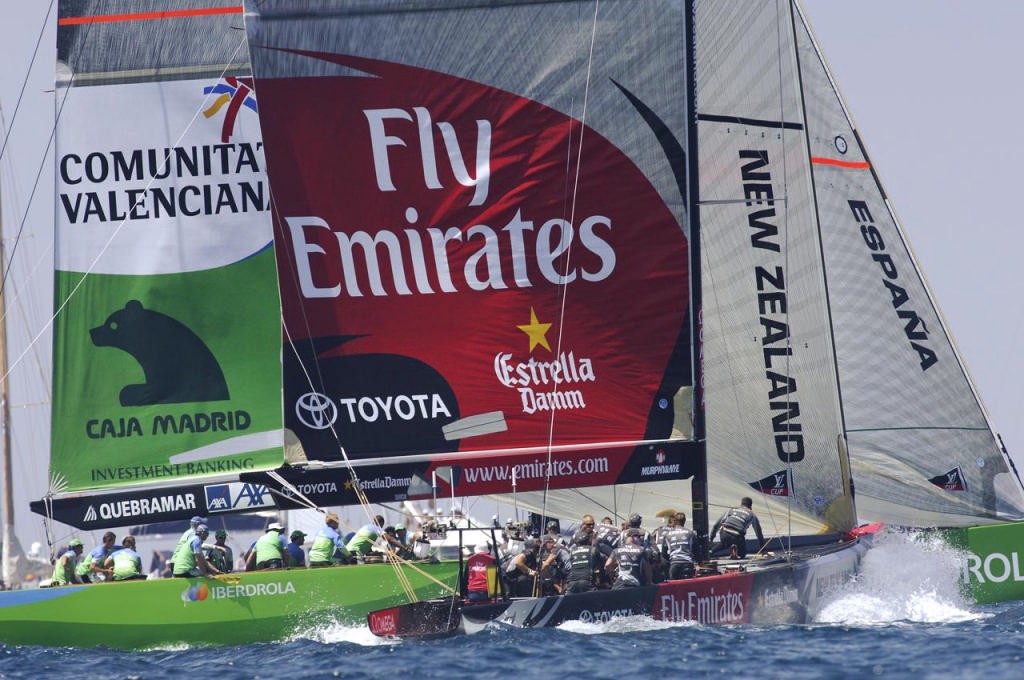 Emirates Team New Zealand NZL92 and Desafio Espanol ESP97 dial up during the pre race for match five of the Louis Vuitton Cup semi finals. 19/5/2007 &copy; Emirates Team New Zealand / Photo Chris Cameron ETNZ 