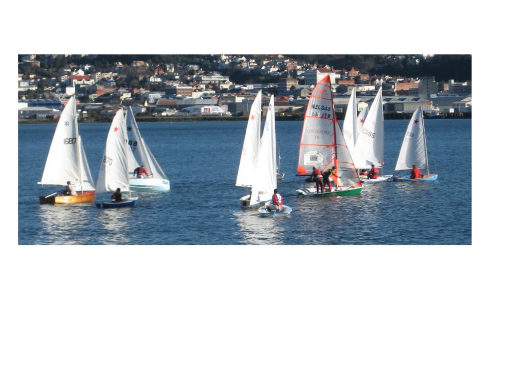 Start of Race 1, Round 3 Sub Zero regatta photo copyright Vauxhall Yacht Club taken at  and featuring the  class