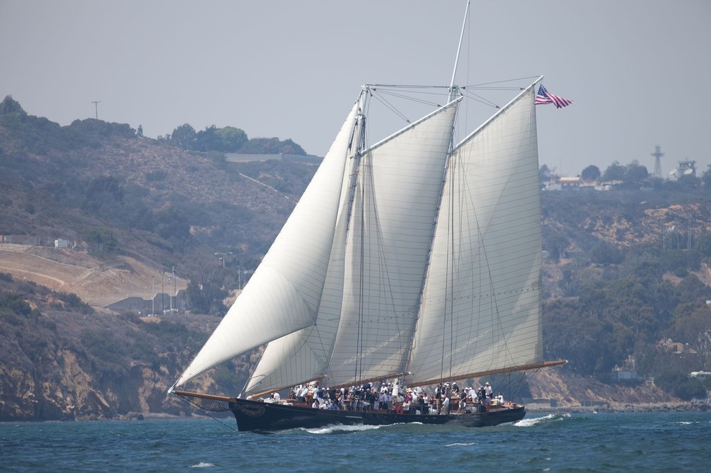 America II - BMW ORACLE Racing - Team and Challenge presentation special event &copy; BMW Oracle Racing Photo Gilles Martin-Raget http://www.bmworacleracing.com