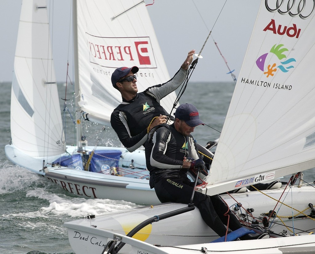 AUS bottom mark © Guy Nowell http://www.guynowell.com