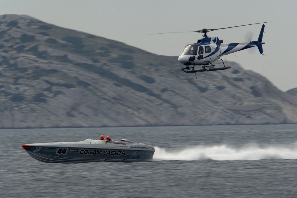 The #44 Conam Yachts team dominated the Sprint race in France © Powerboat P1 World Championship http://www.powerboatp1.com