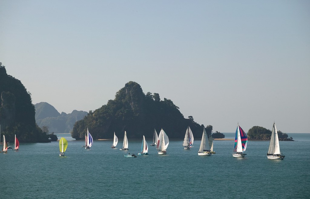 Phang Nga Bay Regatta 2010. Islands are marks. © Guy Nowell http://www.guynowell.com