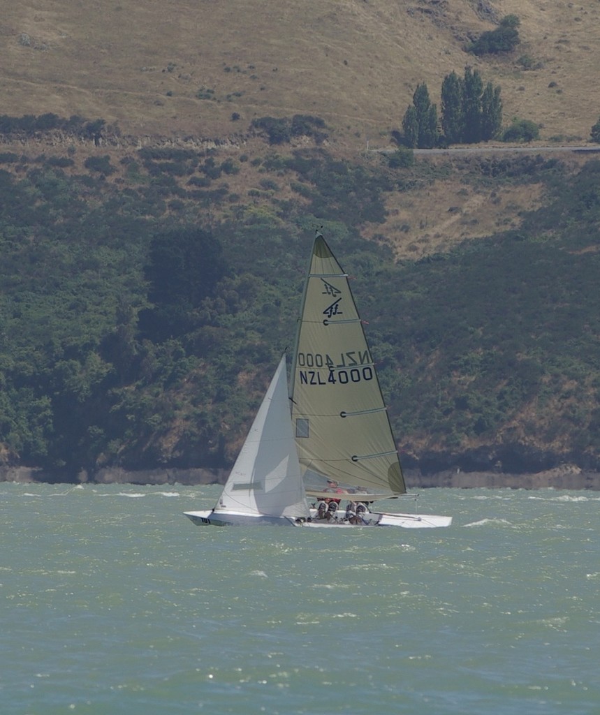 2010 Flying Fifteen National Champions Aaron Goodmanson and Alister Rowlands from Charteris Bay Yacht Club trialling the experimental mainsail on ‘Ffortune’. - 2010 Flying Fifteen National Championships © Paul Pritchett