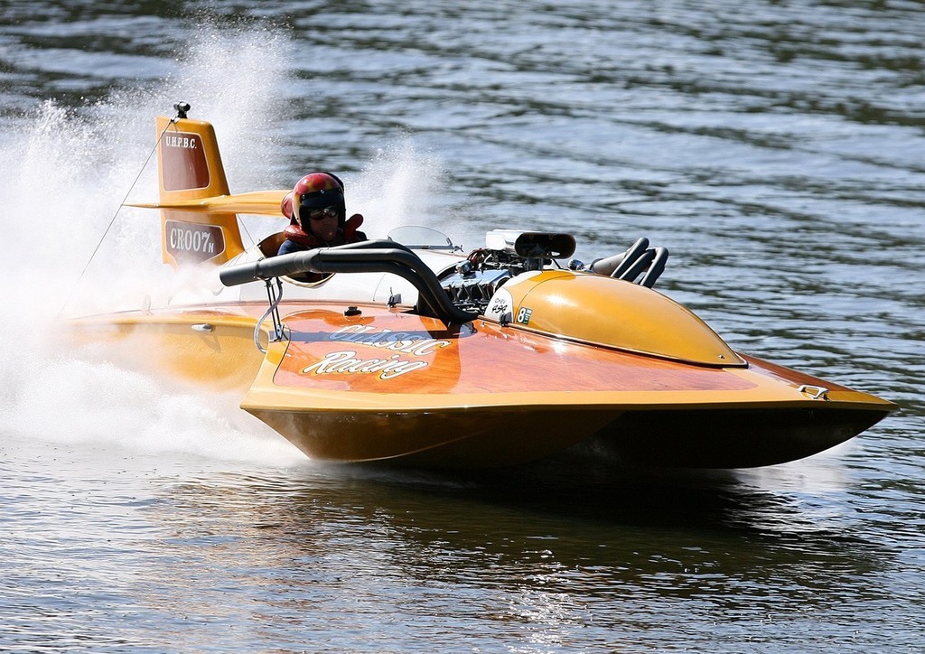 ’Classic Racing’, Wayne Hayter at the wheel, was a close second in Division 2 Hydroplanes at the Bridge to Bridge powerboat race. - Bridge boat race © Michael Kemp Ultimate Image Capture http://www.ultimateimagecapture.com.au