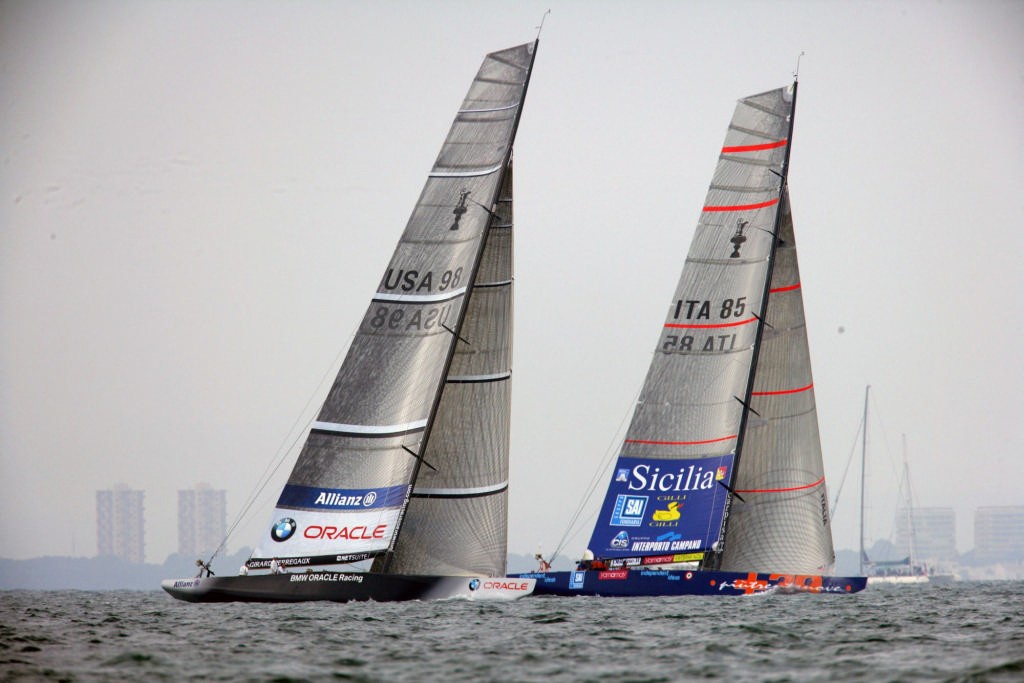 BMW Oracle Racing has +39 safely tucked away on Day 11 of the Louis Vuitton Cup © BMW Oracle Racing Photo Gilles Martin-Raget http://www.bmworacleracing.com