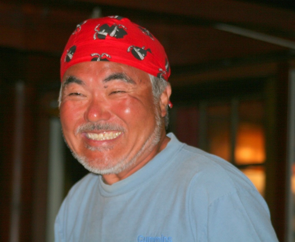 Meeting new people © Mariner Boating Holidays http://www.marinerboating.com.au