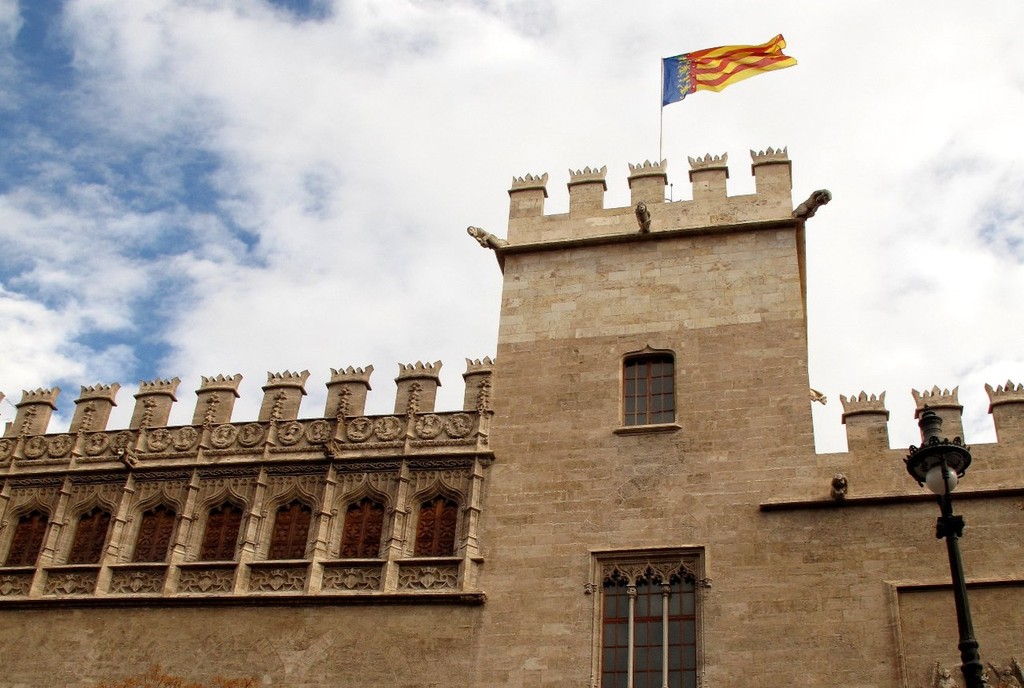 The Lonja building were old sea feuds were decided, looks windy to me! &copy; Jean Philippe Jobé