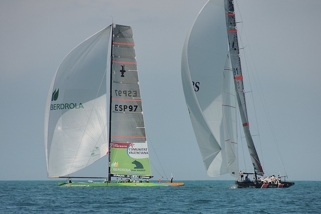 The current Challenger of Record Desafio Espanol goes head to head with the Defender, Alinghi, in Louis Vuitton Act 13 © MCC McCamp