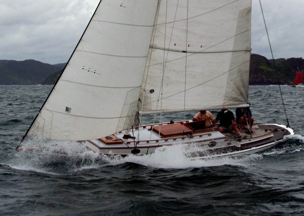 Dawn - Tall Ships and Classic Invitational Race © Steve Western www.kingfishercharters.co.nz