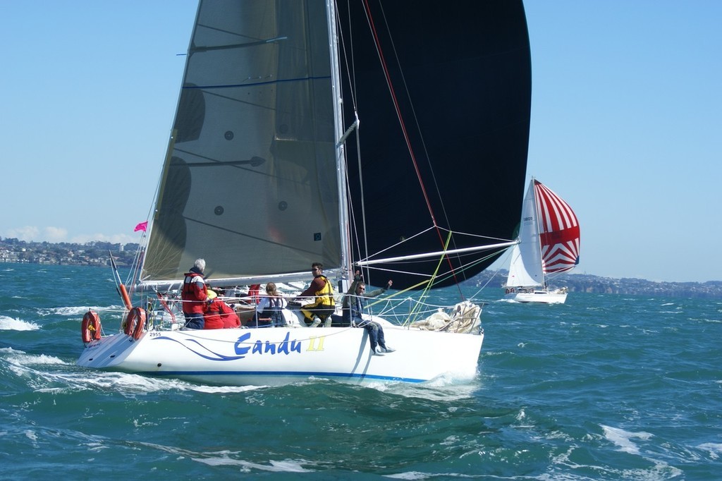One of the great NZ racers, the half-tonner, Candu II at the start of the 2007 2007 Coastal Classic © Richard Gladwell www.photosport.co.nz