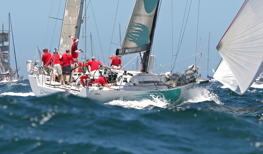 Quantum Racing, so close - Rolex Sydney Hobart Yacht Race © Crosbie Lorimer http://www.crosbielorimer.com