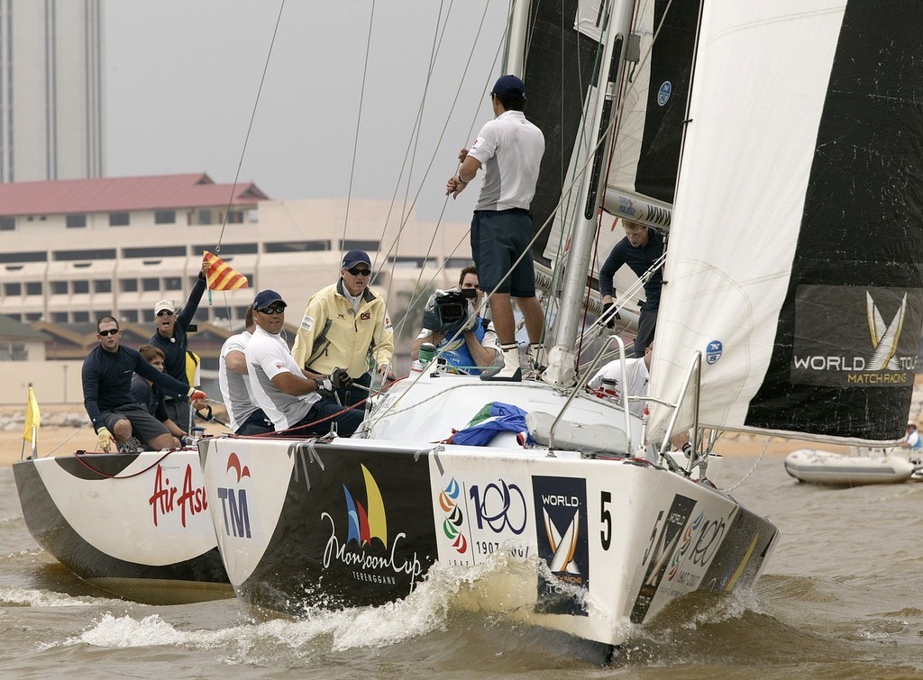 Mirsky (AUS) and Gilmour (USA) in the pre-start. Take no prisoners! © Guy Nowell http://www.guynowell.com