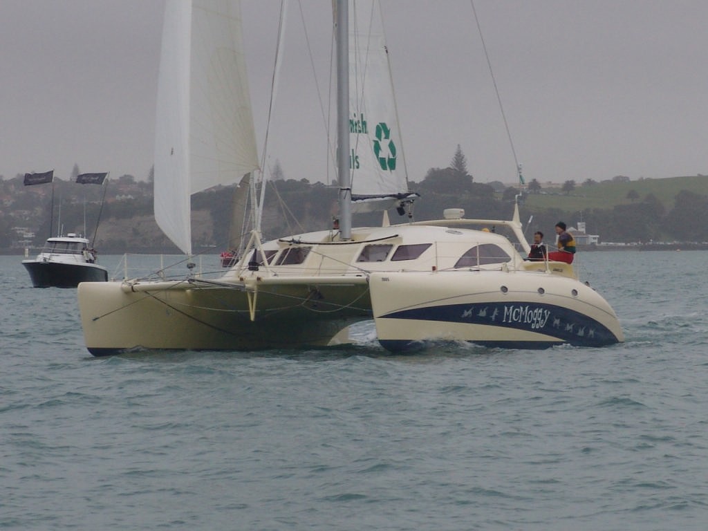 McMoggy finished second multihiull home in the HSBC 2006 Coastal Classic © Richard Gladwell www.photosport.co.nz