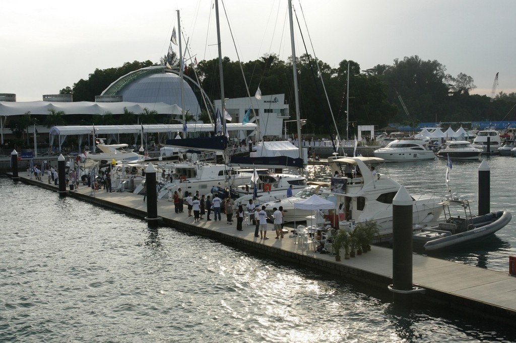 Boat Asia 2008, Marina at Keppel Bay, Singapore © Guy Nowell http://www.guynowell.com