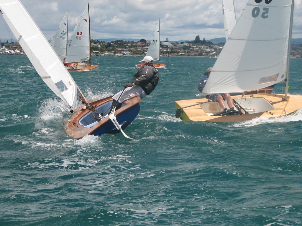 Mixing it up mid fleet - ANZ Private Bank 2010 Zephyr Nationals © Murray de Lues
