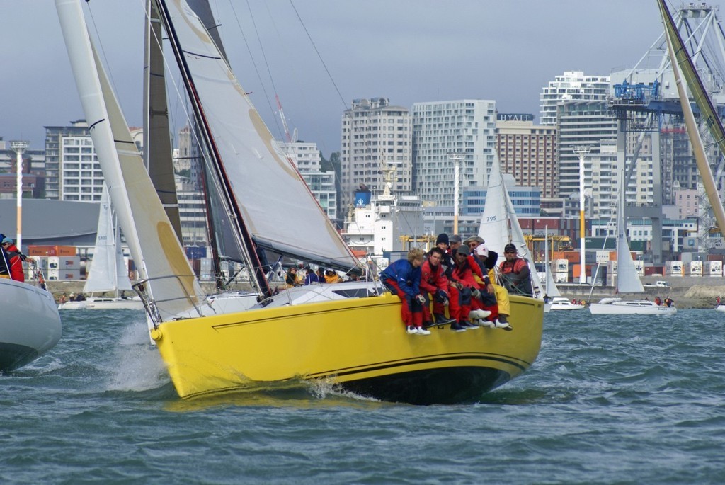 Jive Talking at the start of the HSBC Premier Coastal Classic photo copyright Richard Gladwell www.photosport.co.nz taken at  and featuring the  class