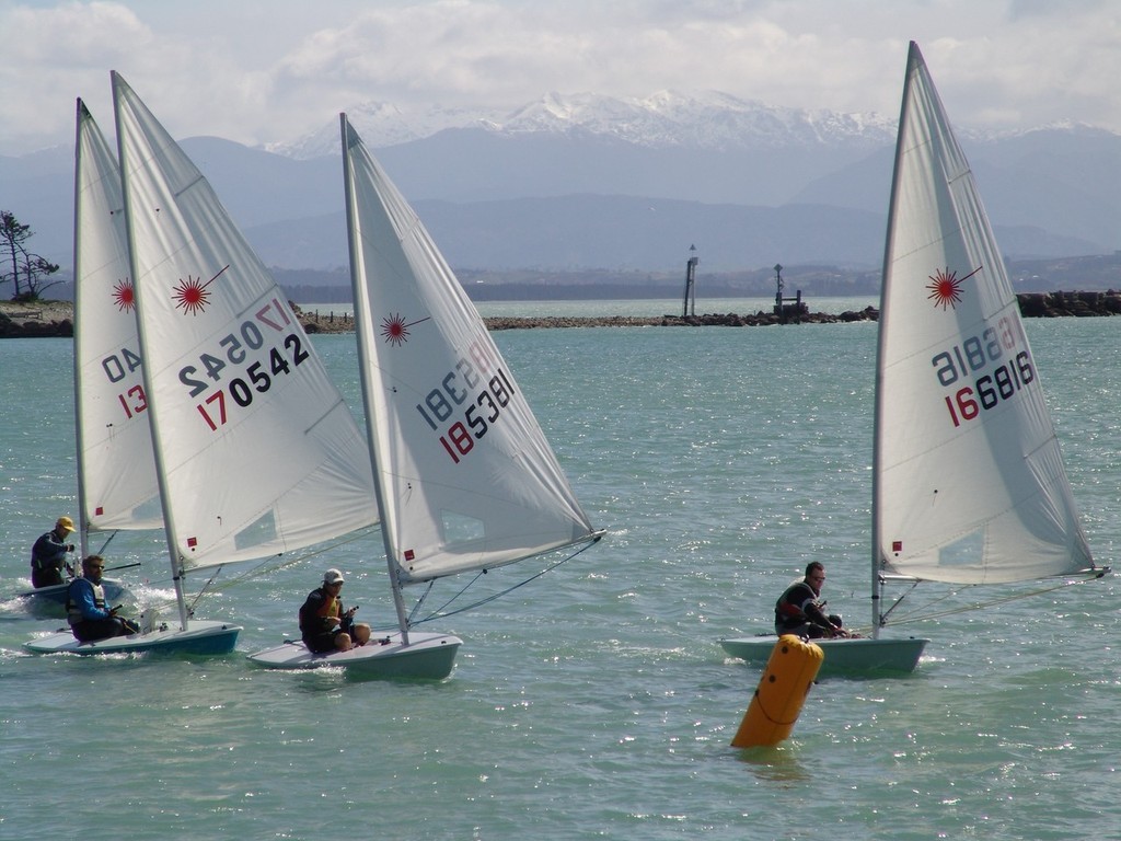Close racing in the Laser, Opening Day, Nelson Yacht Club 2007 © Richard Gladwell www.photosport.co.nz
