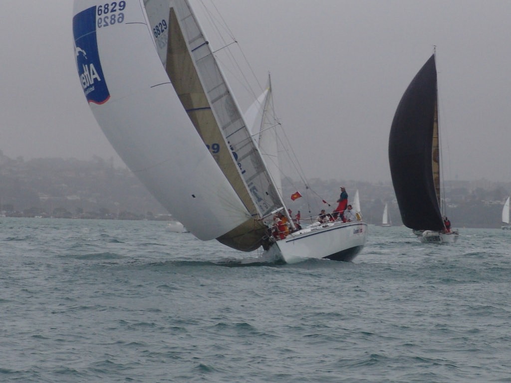 HSBC Coastal Classic 2006 photo copyright Richard Gladwell www.photosport.co.nz taken at  and featuring the  class