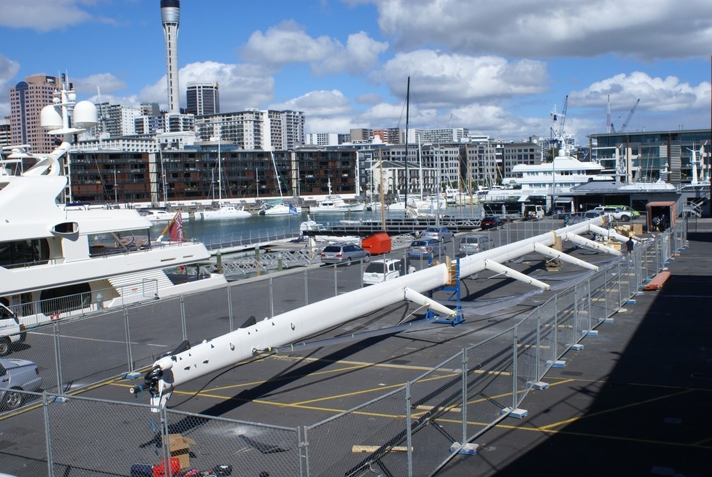 Salperton IV’s massive rig is prepared by Southern Spars - 85% of the worlds superyacht fleet have Southern Spars © Richard Gladwell www.photosport.co.nz