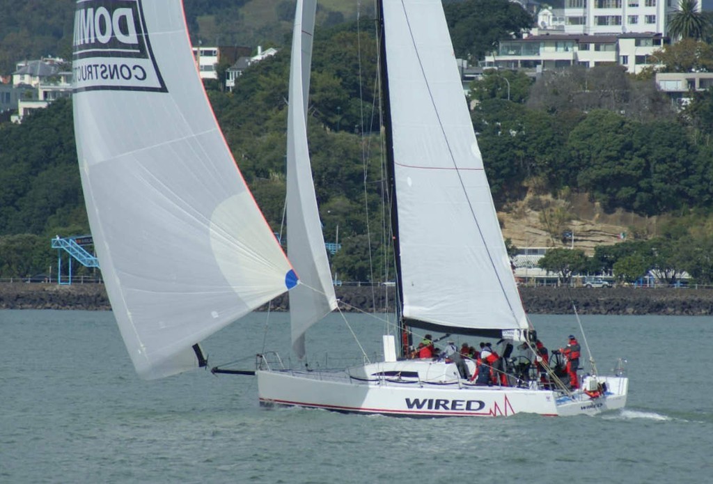 Wired enjoys a fast ride down the harbour before gybing to Tauranga. © Richard Gladwell www.photosport.co.nz
