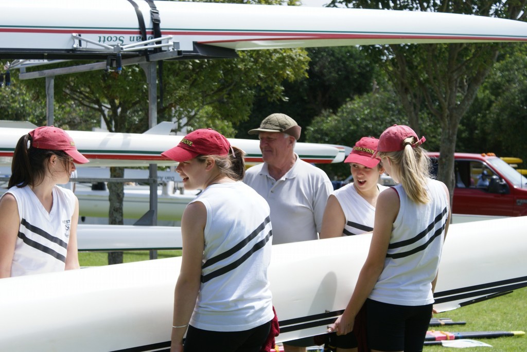 MRE Property TGS Waitemata Regatta, lake Pupuke, Oct 2007 © Richard Gladwell www.photosport.co.nz