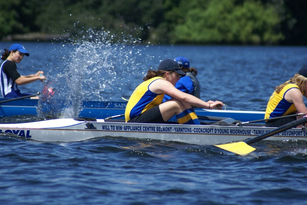MRE Property TGS Waitemata Regatta, Lake Pupuke, Oct 2007 © Richard Gladwell www.photosport.co.nz