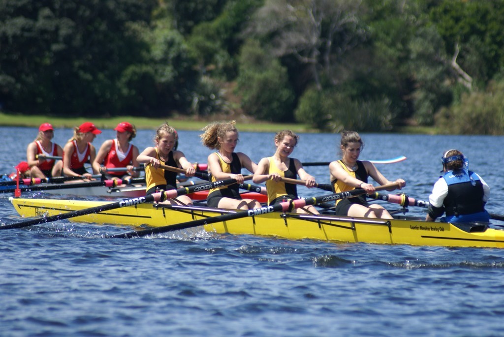 MRE Property TGS Waitemata Regatta, Lake Pupuke, Oct 2007 © Richard Gladwell www.photosport.co.nz