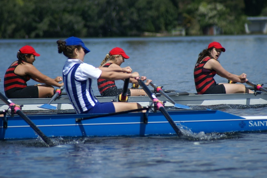 MRE Property TGS Waitemata Regatta, Lake Pupuke, Oct 2007 © Richard Gladwell www.photosport.co.nz