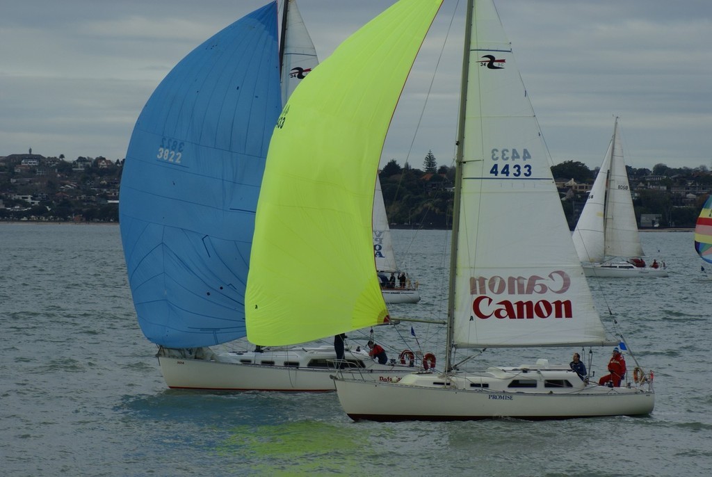 Stewart 34’s in the 2007 Simrad Two handed series, Race 1 © Richard Gladwell www.photosport.co.nz