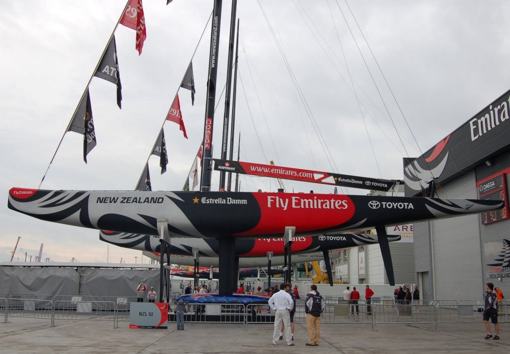 NZL-92 foreground with NZL-84 behind AC Unveiling 2007. 