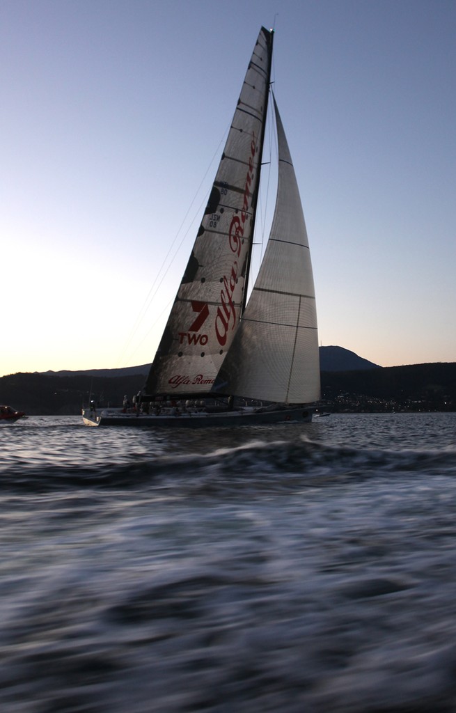 Alfa Romeo with Code 0 heads up river - Rolex Sydney Hobart Yacht Race 2009 © Crosbie Lorimer http://www.crosbielorimer.com