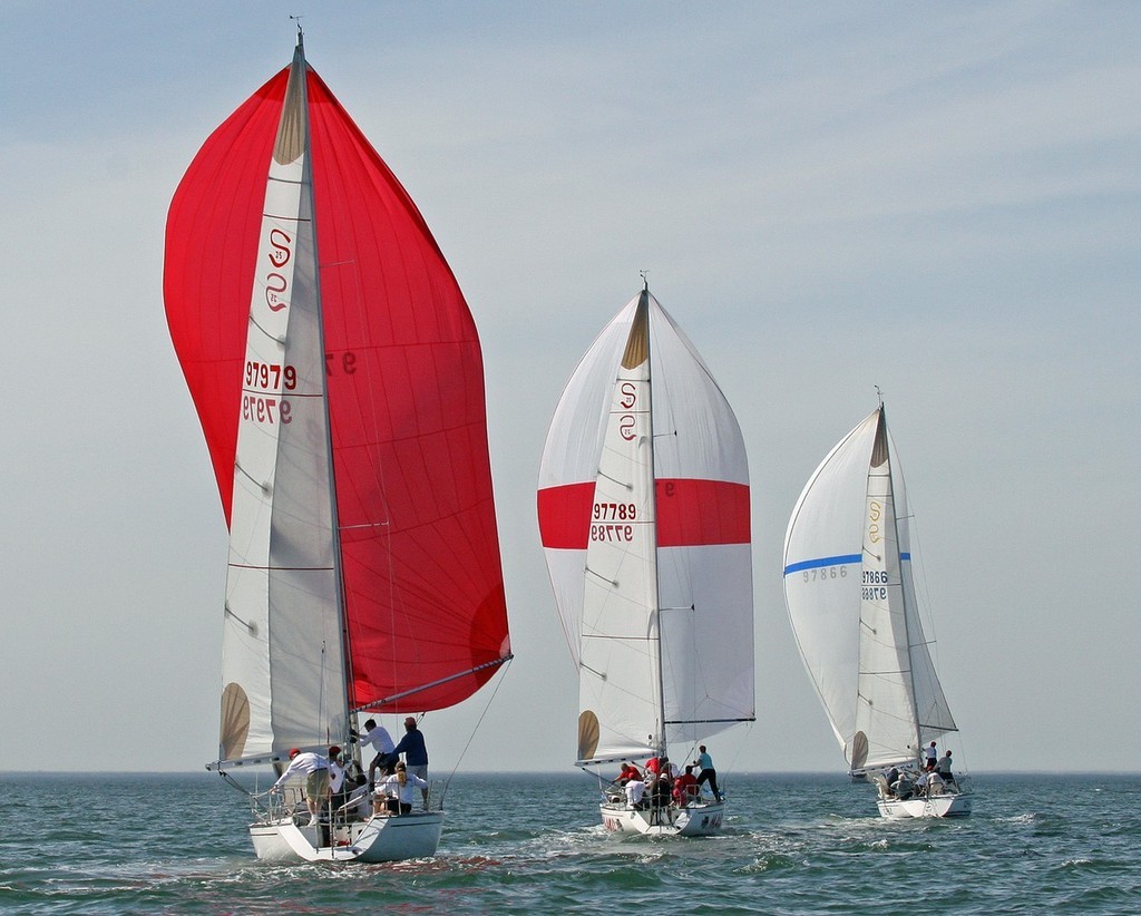 Sailing toward the finish in last year’s Midwinter Regatta. © Rick Roberts 