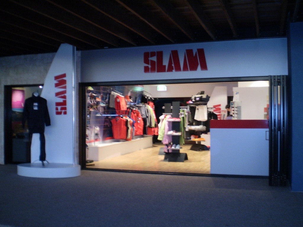SLAM Clothing expands in Australia
