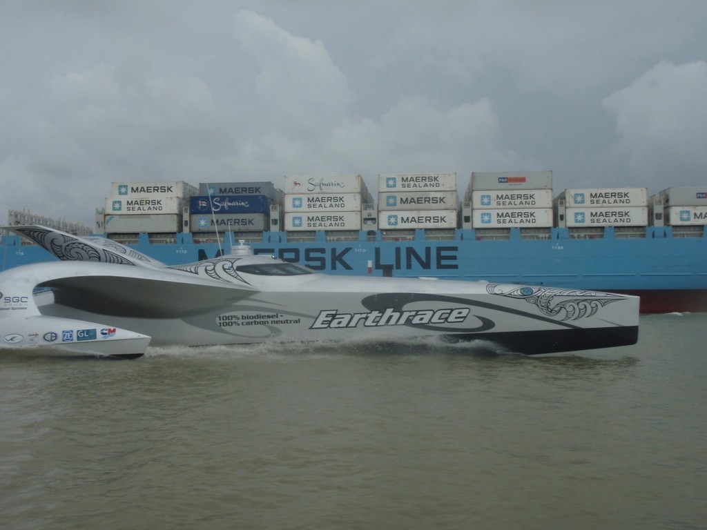 Earthrace overtakes the freighters © Earthrace Media http://www.earthrace.net