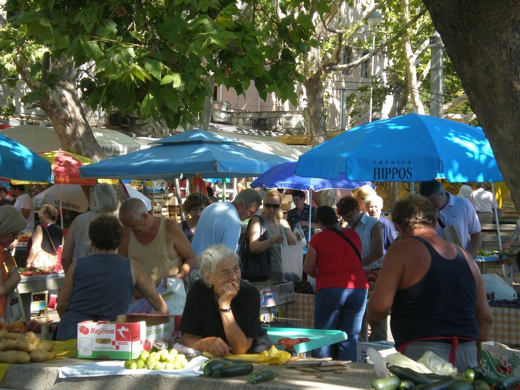 The Split fruit and vegetable daily market © Yacht Balvenie