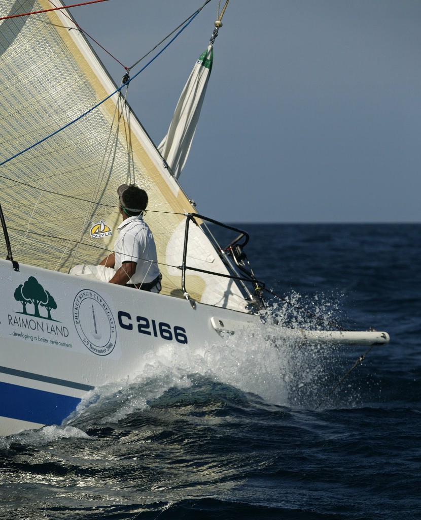 Mandrake foredeck risking an ’early bath’, IRC Racing division, Race 6, Phuket King’s Cup 2006 © Guy Nowell http://www.guynowell.com