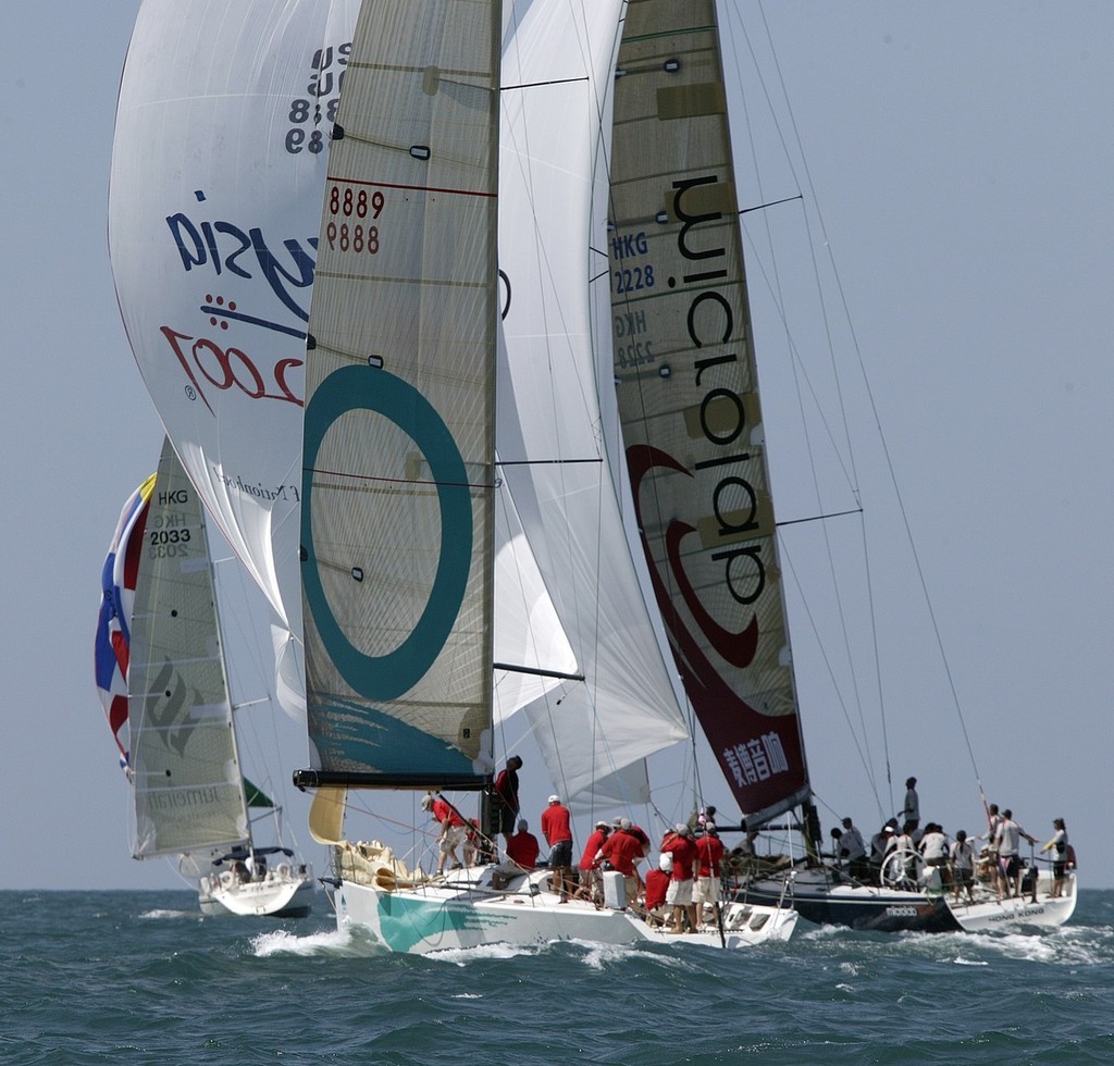Quantum Racing and Microlab Moonlight Shadow start the run, Phuket King’s Cup 2007 © Guy Nowell http://www.guynowell.com
