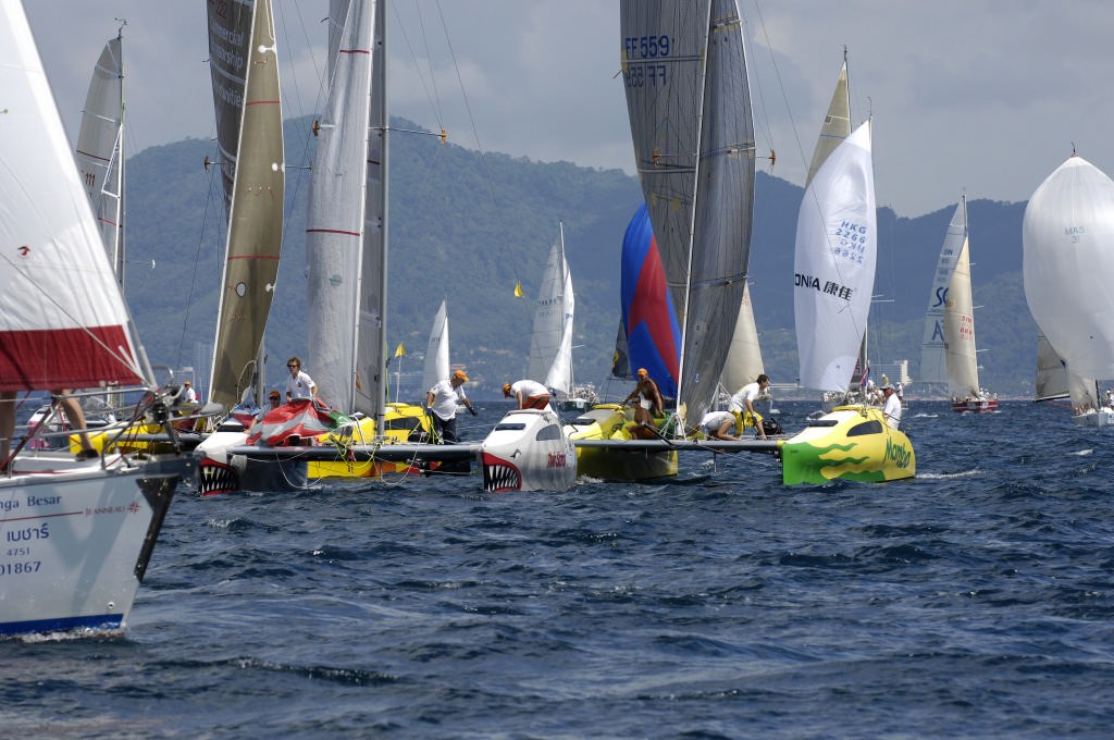 Mariner Boating offers a boat for the 2008   Phuket Kings Cup  ©  Rick Tomlinson http://www.rick-tomlinson.com