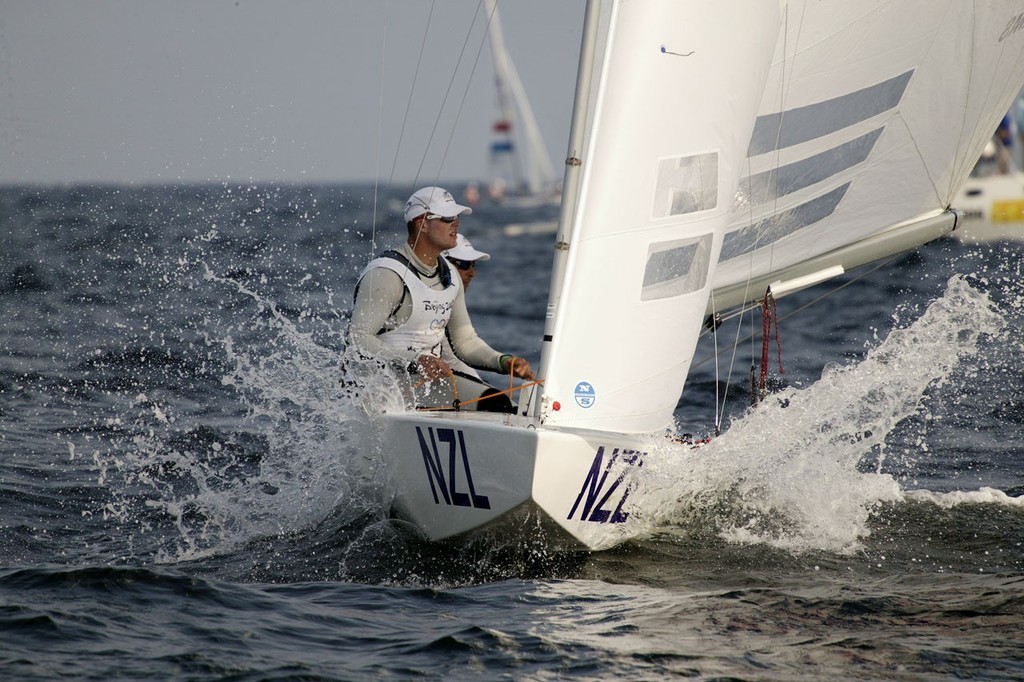 Qingdao Olympic Regatta 2008. Star. Pepper and Williams (NZL).  © Guy Nowell http://www.guynowell.com