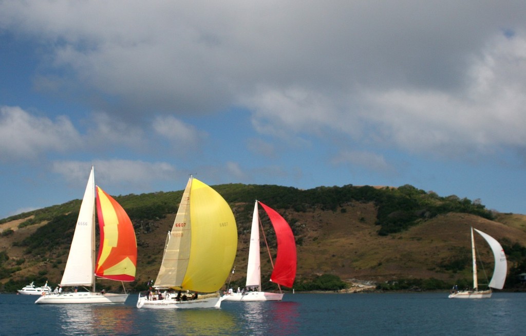 Quiet start for the Cruisers - Audi Hamilton Island Race Week 2009 © Crosbie Lorimer http://www.crosbielorimer.com