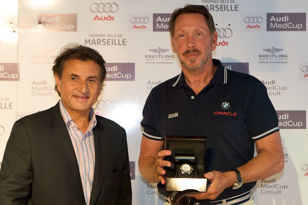 Breitling Trophy offered to the Best Elapsed Total Time – USA-17. Presented by Mr André Uzan, director Breitling France to Mr Lawrence Ellison © Ian Roman/Audi MedCup http://2008.medcup.org/home/