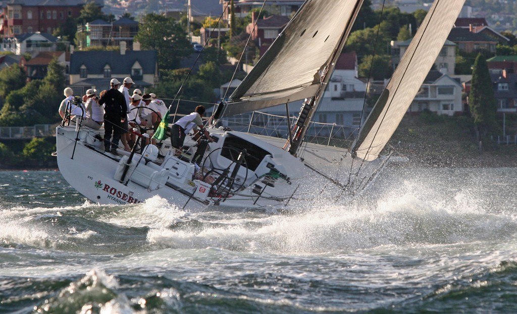 Rosebud heads for the line - Rolex Sydney Hobart Yacht Race © Crosbie Lorimer http://www.crosbielorimer.com