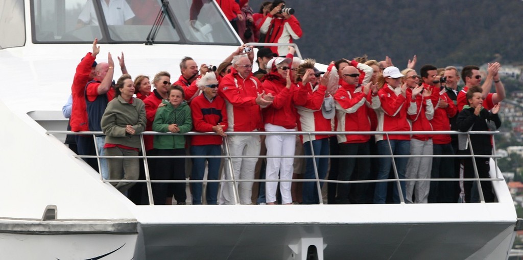 The Oatley clan cheer on Wild Oats XI - Rolex Sydney Hobart Yacht Race 2008 © Crosbie Lorimer http://www.crosbielorimer.com