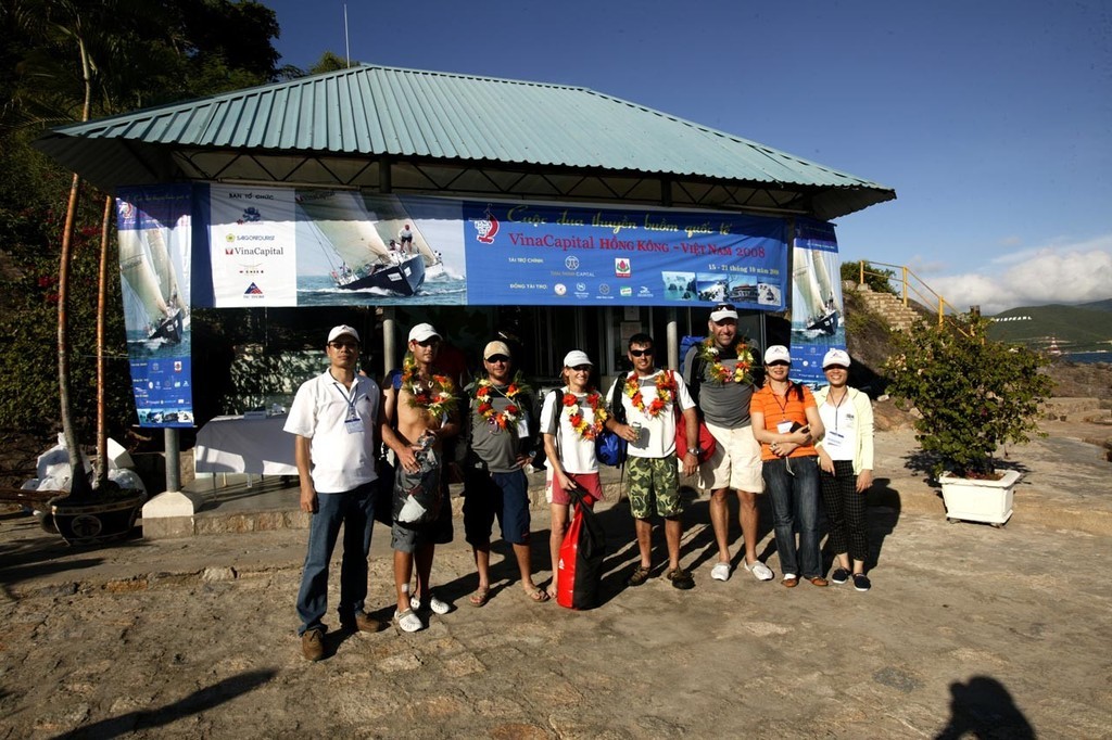 Welcome to Vietnam!  Ambush crew. VinaCapital Vietnam Race 2008 © Guy Nowell http://www.guynowell.com