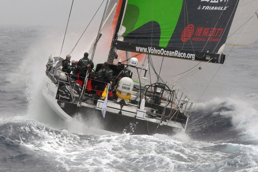 Green Dragon offshore at the start of leg 1 of The Volvo Ocean Race.  ©  David Kneale/Volvo Ocean Race http://www.volvooceanrace.com/