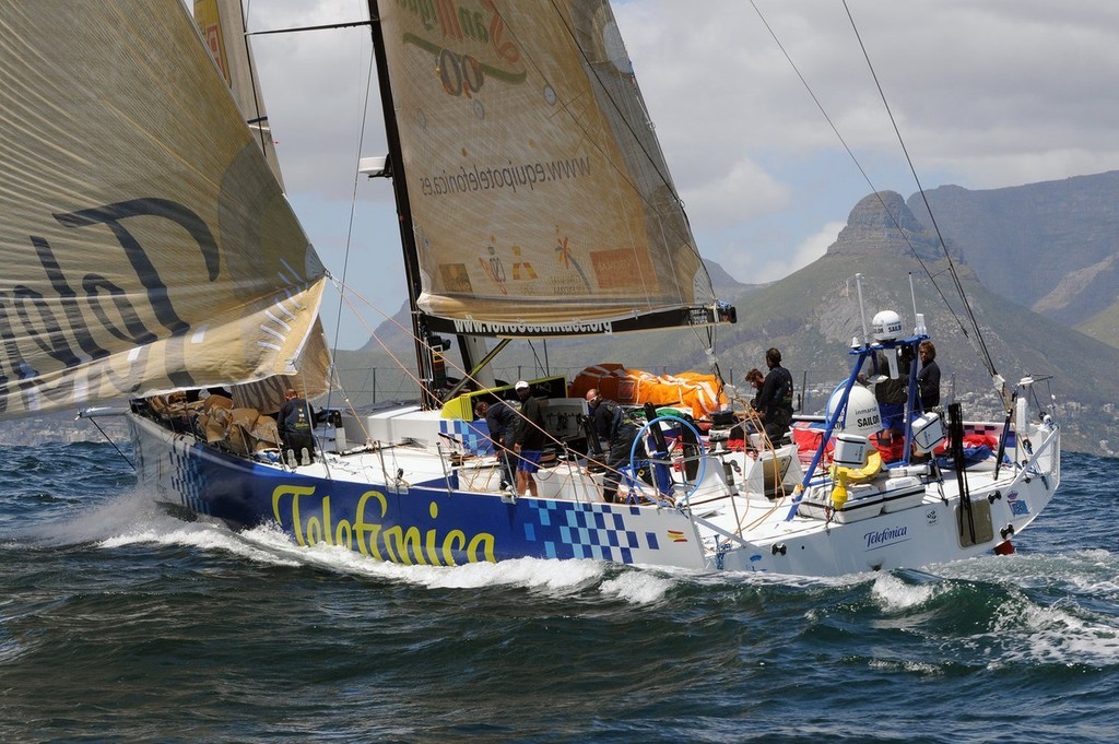 Telefonica Blue arrive in Cape Town on leg 1 of the Volvo Ocean Race 2008-09. <br />
 <br />
 ©  David Kneale/Volvo Ocean Race http://www.volvooceanrace.com/